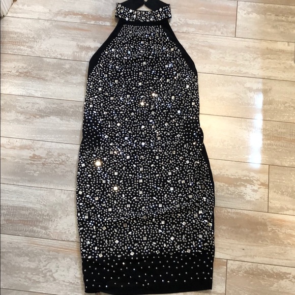 Rhine stone halter neck dress - Picture 2 of 3